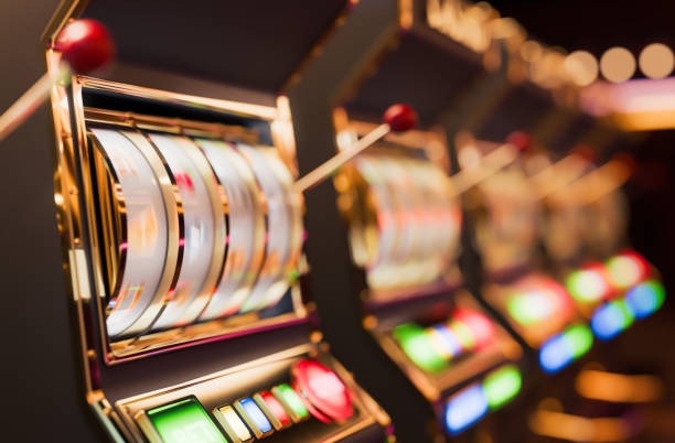 Mobile live dealer archive view with table history and payment menu