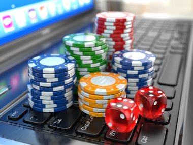 video thumbnail showing live dealer studio and mobile table preview